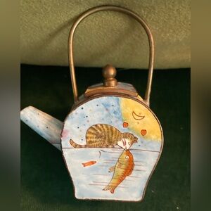Enameled miniature teapot- Cat & Fish